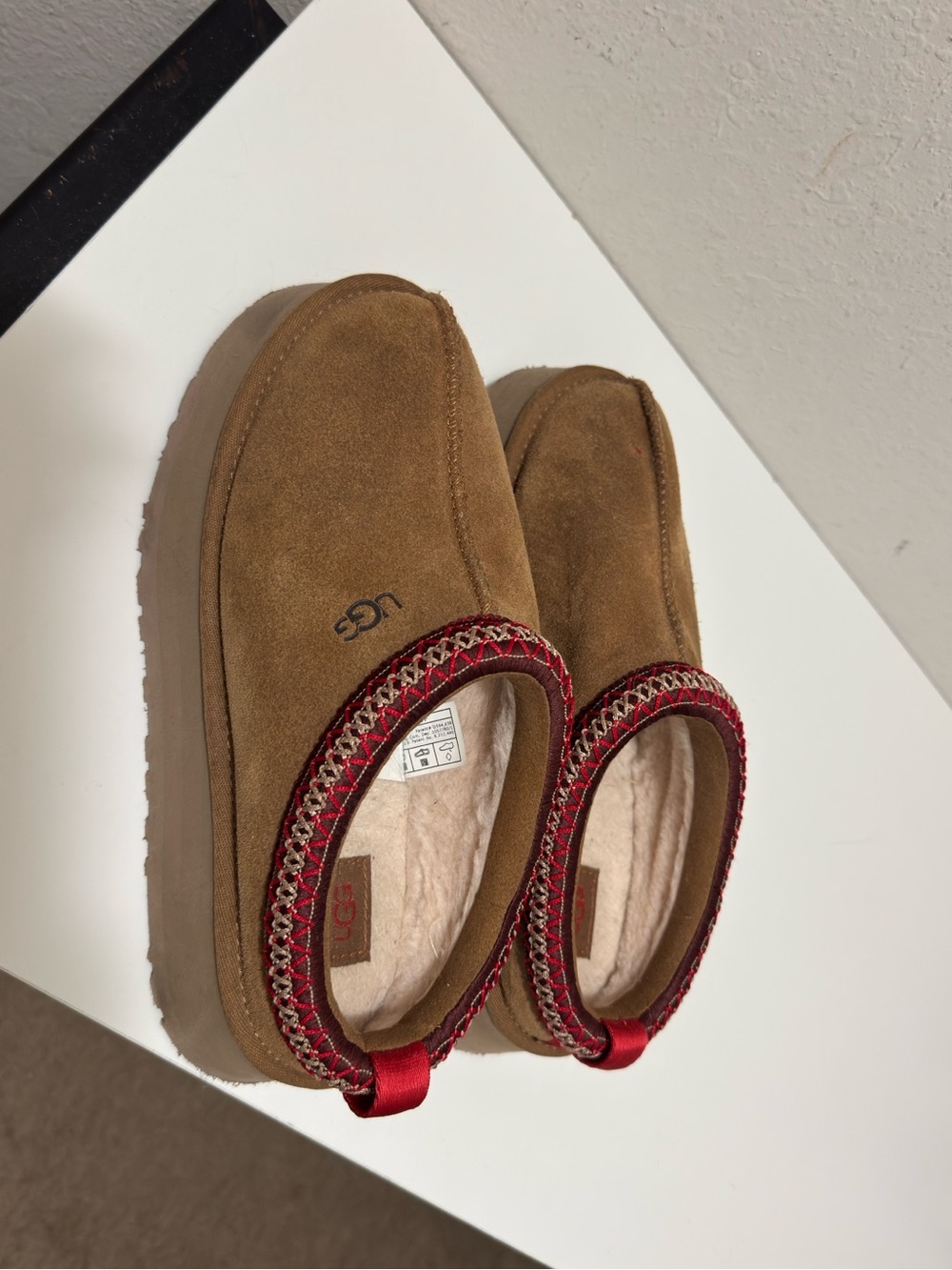 UGG Womens Chestnut Suede Slip-On Shoes with Red Trim